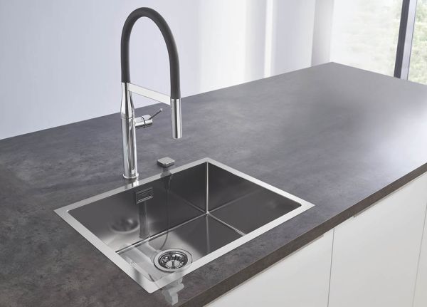 Grohe Essence Küchenarmatur mit Profibrause