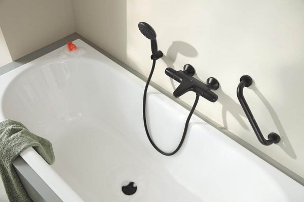 Grohe Essentials Wannengriff 35cm, matt black