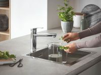 Vorschau: Grohe Eurosmart Wasserhahn, Hebel oben, schwenkbar