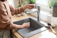 Vorschau: Hansgrohe Zesis M33 Küchenarmatur 160 ausziehbar chrom 74801000