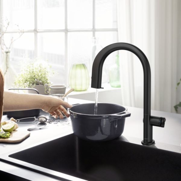 Hansgrohe Aqittura M91 FilterSystem 210 sBox, Ausziehauslauf, 1jet sBox schwarz 76826670