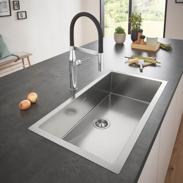 Grohe Essence Küchenarmatur mit Profibrause