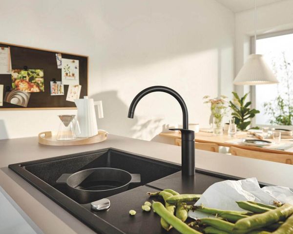 Grohe Eurosmart Einhand-Spültischbatterie, schwenkbar, matt black 332022433