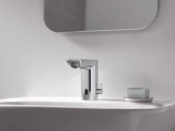 Grohe Bau Cosmopolitan E Infrarot-Elektronik Waschtischmischer Netzbetrieb