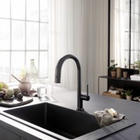 Vorschau: Hansgrohe Aqittura M91 FilterSystem 210 sBox, Ausziehauslauf, 1jet sBox schwarz 76826670