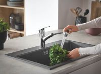 Vorschau: Grohe Eurosmart Küchenarmatur mit herausziehbarer Dual Spülbrause, flacher Auslauf