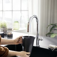 Vorschau: Hansgrohe Aqittura M91 FilterSystem 210, Ausziehauslauf, 1jet, sBox, Starter Set, chrom 76800000