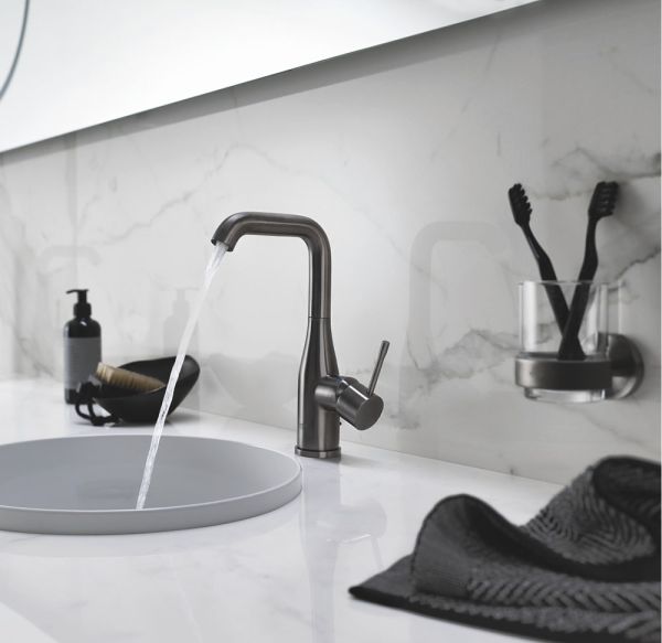 Grohe Essence Wasserhahn Waschtischbatterie schwenkbar, L-Size, hard graphite gebürstet 32628AL1