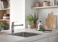 Vorschau: Grohe Eurosmart Einhand-Spültischbatterie, mittelhoher Auslauf, chrom 30463000