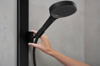 Vorschau: Hansgrohe Rainfinity Showerpipe 250 1jet mit Thermostat ShowerTablet 350, schwarz matt