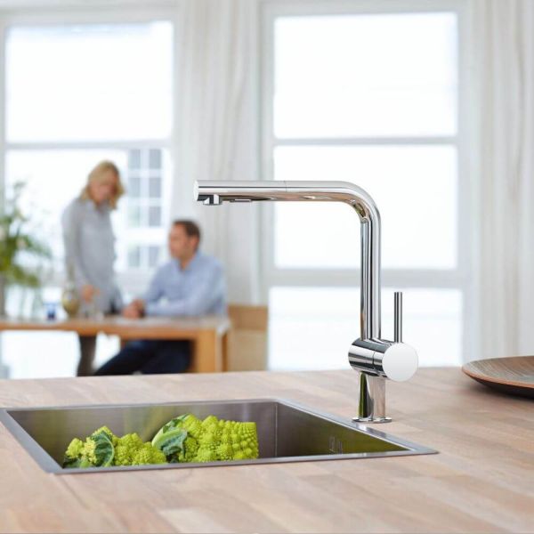 Grohe Minta Wasserhahn Spültischbatterie, herausziehbare Spülbrause L-Auslauf, chrom 30274000